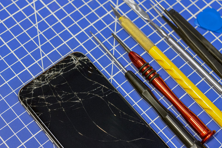 Как заменить экран и починить iPhone 6 своими руками. Инструкция. Часть 2 Как заменить экран и починить iPhone 6 своими руками. Инструкция. Часть 2