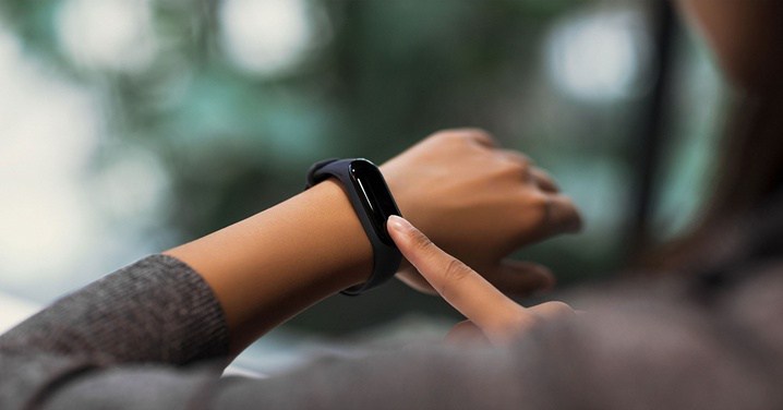 Mi-Band-3.jpg Mi-Band-3.jpg